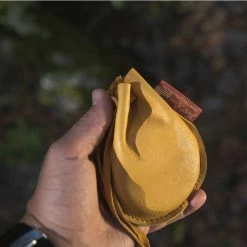 FROST RIVER TRADING Frost River Buckskin Drawstring Pouch (USA)