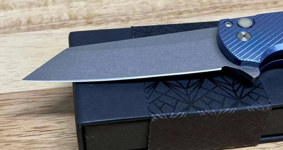 PROTECH KNIVES Pro-Tech Malibu 5241 Blue Titanium Custom Reverse Tanto Flipper