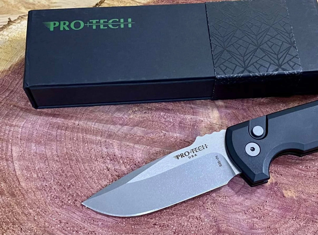 PROTECH KNIVES Pro-Tech Rockeye Auto Black Handle, Stonewash S35VN Blade LG301